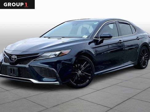 Used 2021 Toyota Camry XSE w/ Carpet Mat Package (TMS) image 1