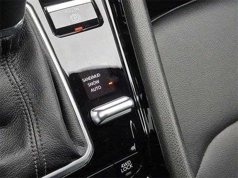 New 2026 Jeep Compass Limited image 15