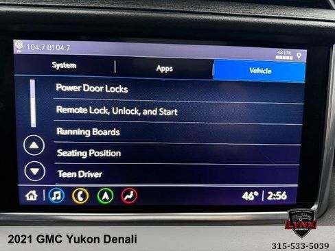 Used 2021 GMC Yukon Denali w/ Denali Premium Package image 33