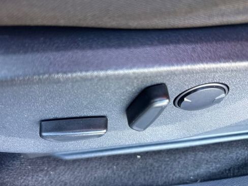 Certified 2023 Ford F150 XLT w/ Equipment Group 302A High image 27