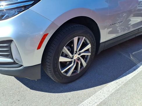Used 2022 Chevrolet Equinox LT AWD/4WD image 8