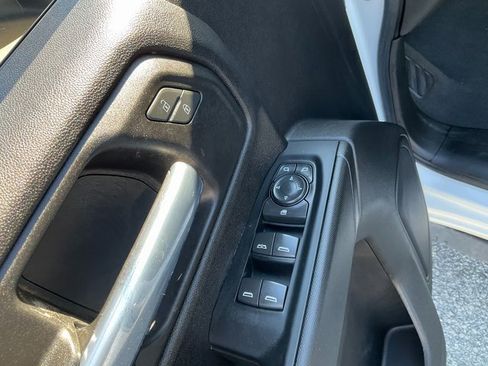 Used 2022 Chevrolet Silverado 2500 Custom image 7