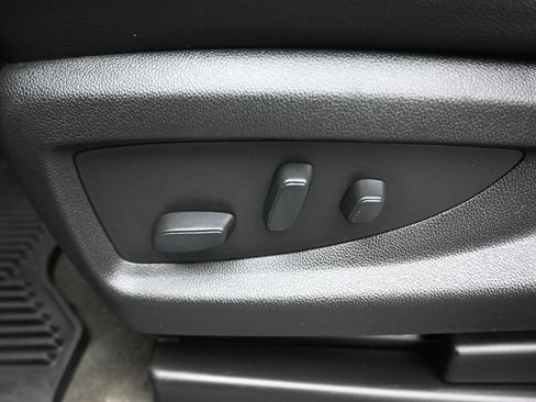 Used 2018 Chevrolet Silverado 2500 LTZ w/ LTZ Plus Package AWD/4WD image 13