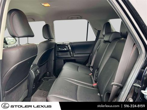 Used 2018 Toyota 4Runner TRD Off-Road Premium image 16