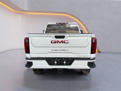 Used 2024 GMC Sierra 2500 Denali w/ Denali Reserve Package image 4