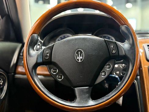 Used 2006 Maserati Quattroporte image 16