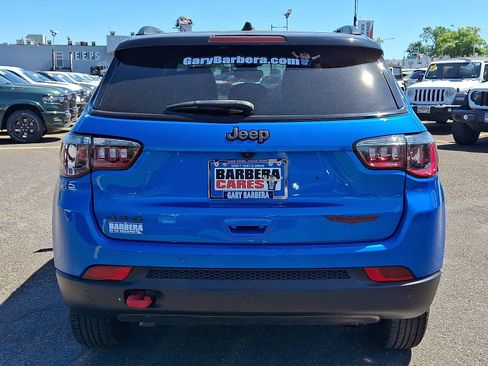 Used 2024 Jeep Compass Trailhawk AWD/4WD image 5