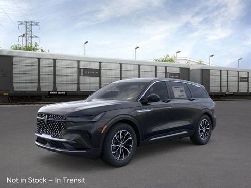 New 2026 Lincoln Nautilus Premier image 1