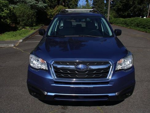 Used 2017 Subaru Forester 2.5i w/ Alloy Wheel Package AWD/4WD image 10