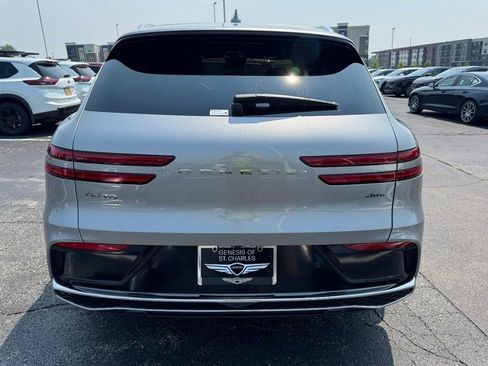 New 2026 Genesis GV70 2.5T Advanced AWD/4WD image 4
