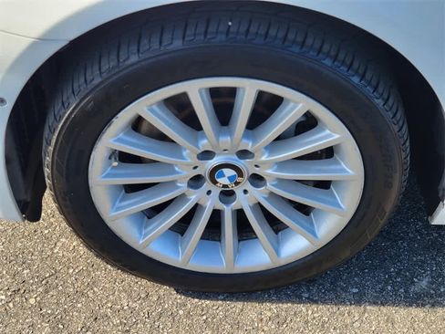 Used 2013 BMW 535i Sedan image 11