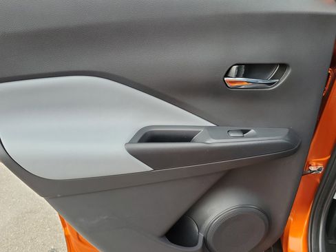 Used 2024 Nissan Kicks SR w/ SR Premium Package FWD image 26