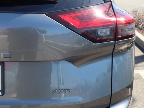 Certified 2025 Nissan Rogue SV w/ SV Premium Package image 30