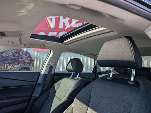 Used 2025 Honda Accord SE image 15