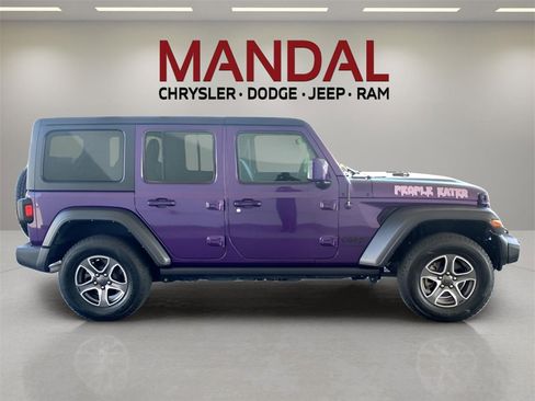 Used 2023 Jeep Wrangler Sport S image 5