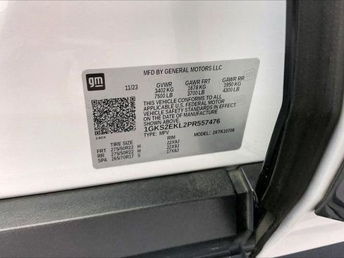 Used 2023 GMC Yukon Denali Ultimate AWD/4WD image 34