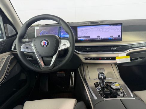 New 2026 BMW ALPINA XB7 AWD/4WD image 32