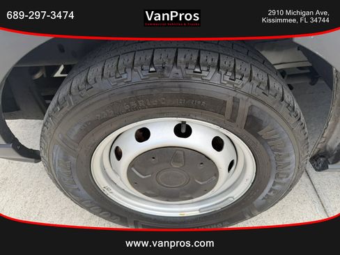 Used 2019 Ford Transit 150 130 Low Roof RWD image 18