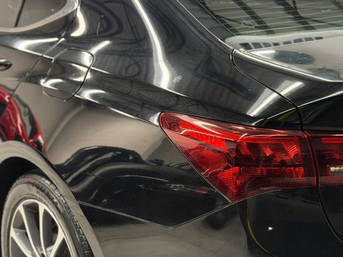 Used 2015 Acura TLX V6 w/ Technology Package FWD image 12