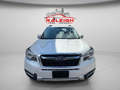 Used 2018 Subaru Forester 2.5i Limited image 11