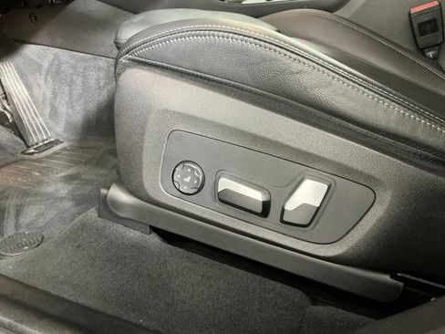 Used 2023 BMW X3 xDrive30i w/ Premium Package AWD/4WD image 19