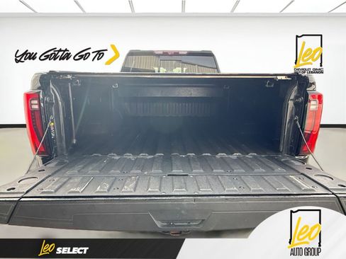 Used 2024 GMC Sierra 2500 Denali Ultimate AWD/4WD image 28