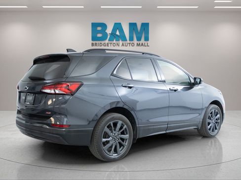 Certified 2022 Chevrolet Equinox RS AWD/4WD image 7