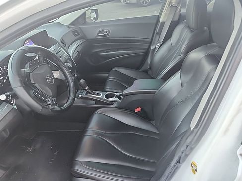 Used 2022 Acura ILX image 11
