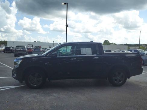 Used 2023 Honda Ridgeline RTL-E image 4