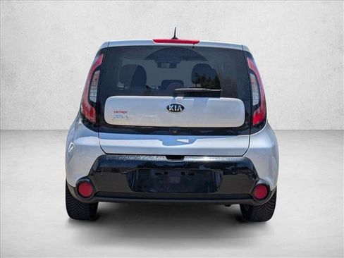 Used 2016 Kia Soul + FWD image 7