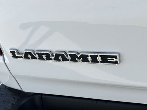 Used 2023 RAM 1500 Laramie image 8