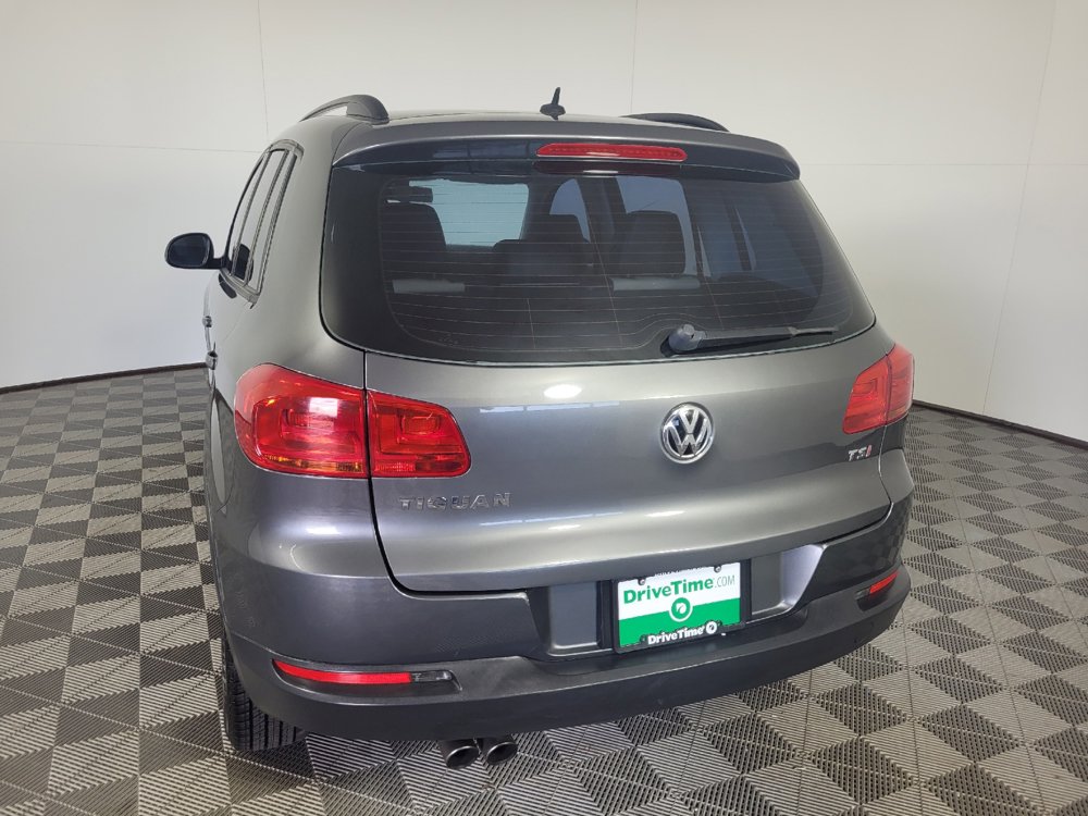 Used 2016 Volkswagen Tiguan S FWD image 6