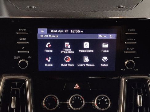 Used 2023 Kia Sorento LX FWD image 25