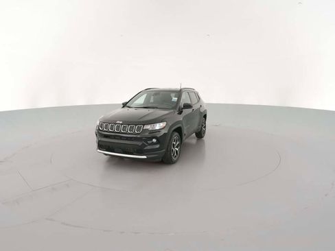 New 2026 Jeep Compass Limited image 3