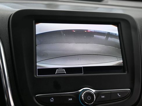 Used 2023 Chevrolet Equinox LS FWD image 21