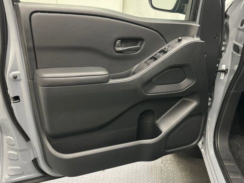 New 2026 Nissan Frontier SV w/ All-Weather Content Package AWD/4WD image 15