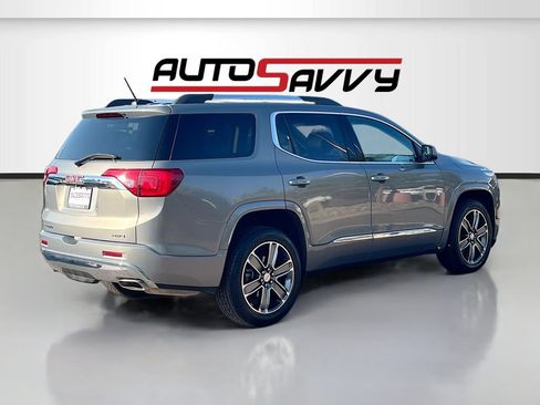 Used 2019 GMC Acadia Denali w/ Technology Package AWD/4WD image 7