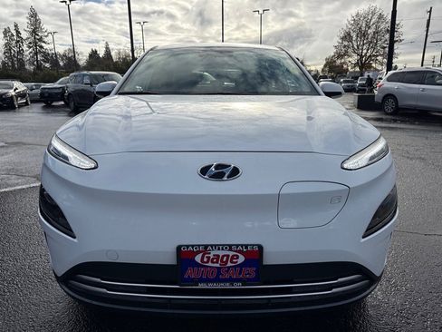 Used 2023 Hyundai Kona SE w/ Cargo Package image 13