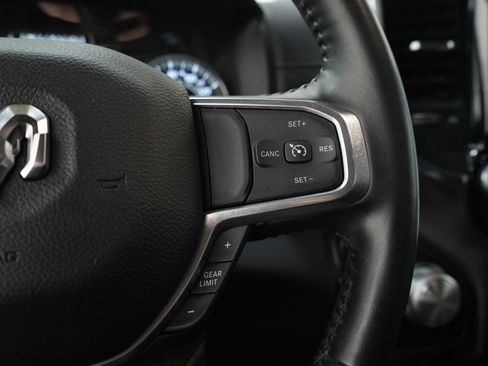 Used 2024 RAM 1500 Laramie AWD/4WD image 29