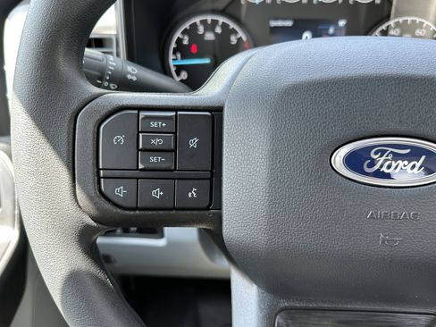 New 2026 Ford F250 XL w/ XL Chrome Package image 24