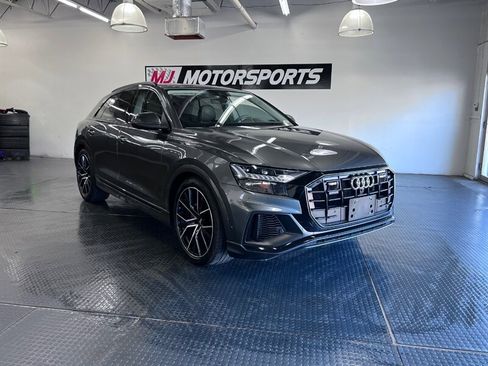 Used 2019 Audi Q8 Prestige image 2