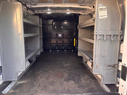 Used 2019 Ford Transit 250 130 Low Roof image 13