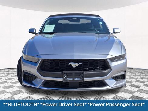 Used 2025 Ford Mustang Premium RWD image 4