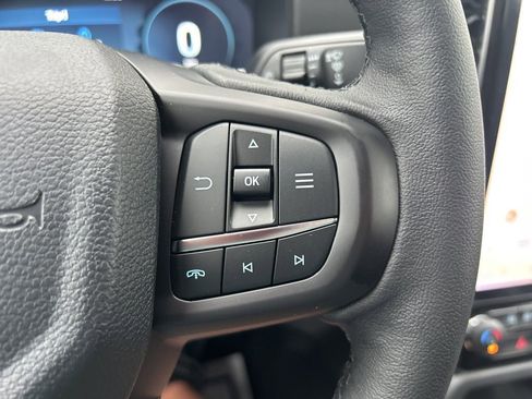 New 2025 Ford Ranger Lariat w/ FX4 Off-Road Package image 12