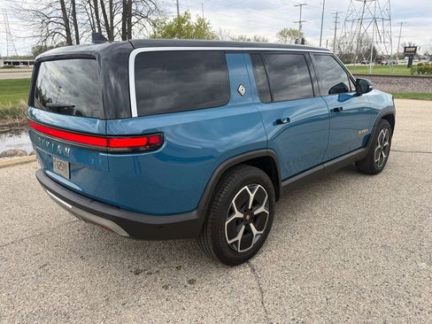Used 2023 Rivian R1S Adventure AWD/4WD image 5