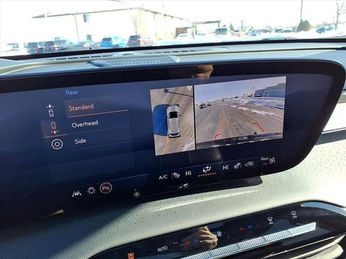 Used 2025 Buick Enclave Avenir w/ Super Cruise Package image 31