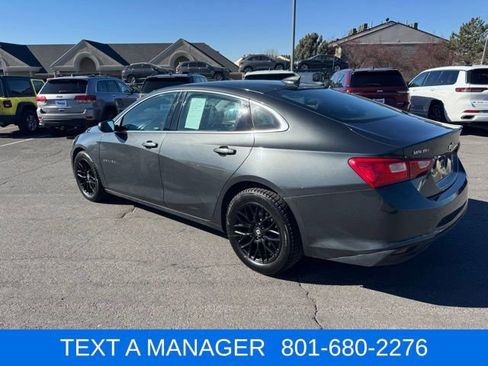 Used 2018 Chevrolet Malibu LT FWD image 5