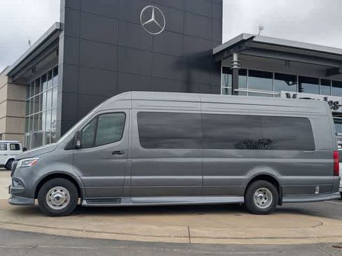 Used 2024 Mercedes-Benz Sprinter 3500 image 6