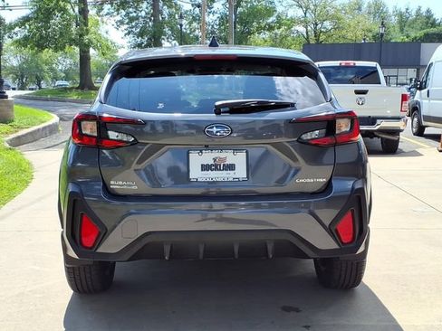 Used 2024 Subaru Crosstrek 2.0i AWD/4WD image 6
