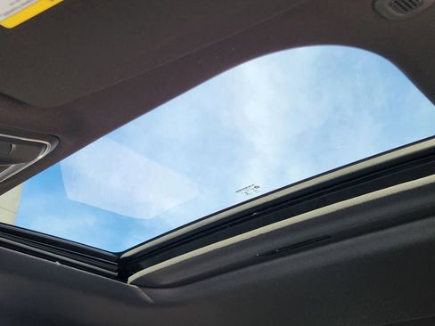 New 2025 Jeep Grand Cherokee L Altitude image 14